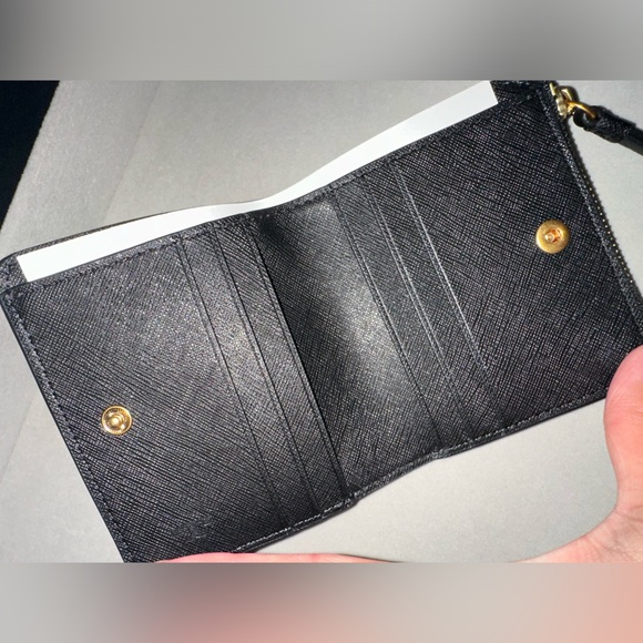 Tory Burch Robinson Mini Leather Wallet - Picture 3 of 5